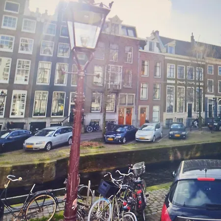 Lelysluys Place * Amsterdam